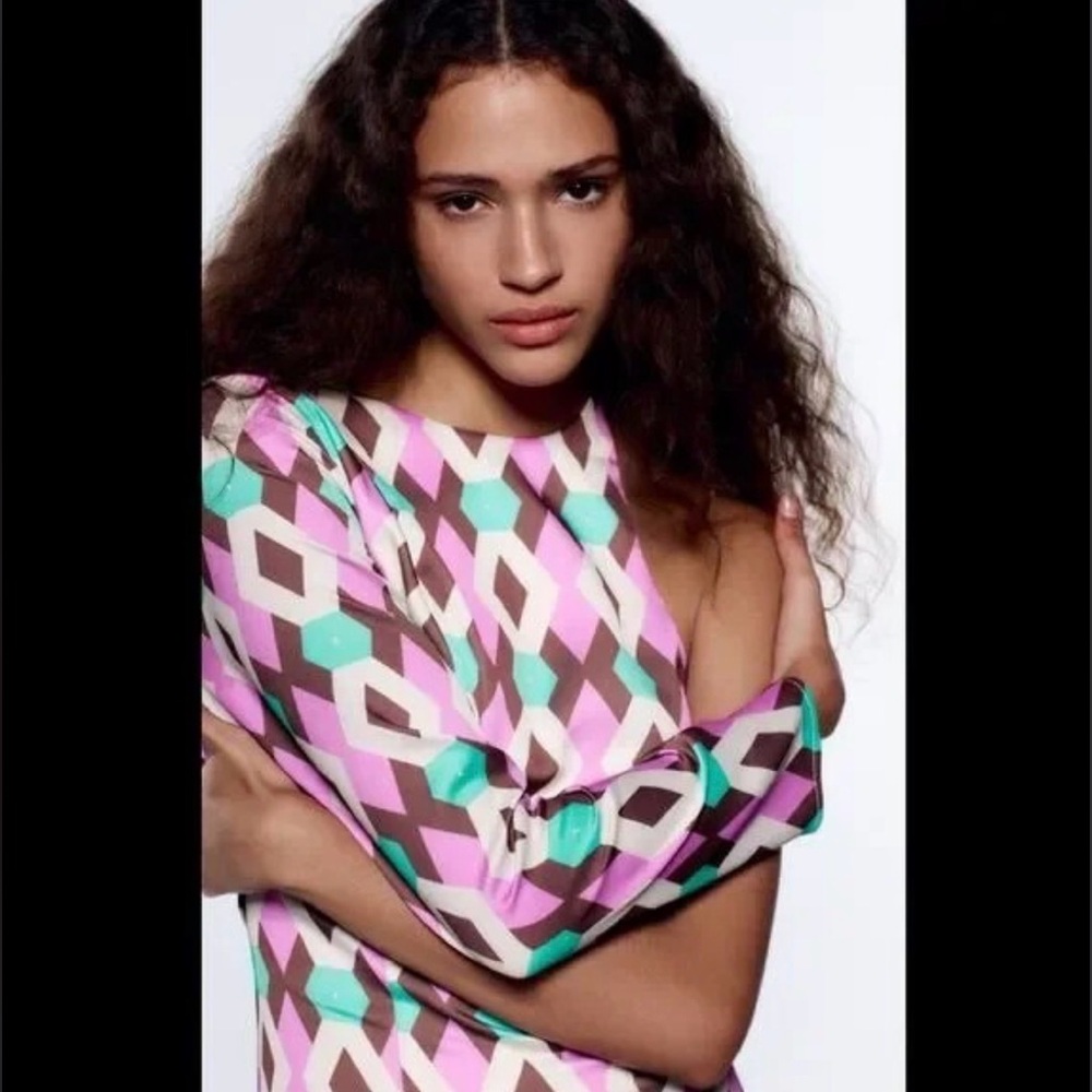 NWT Zara Women’s Large Satin Effect Mini Dress One Shoulder Pink Blogger Fav L - Picture 4 of 16